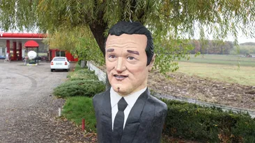 Cum arată acum statuia lui Gigi Becali din Scornicești. Și ea a suferit după ce FCSB a pierdut titlul de campioană!