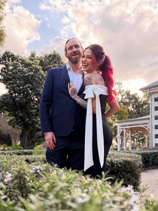 O recunoști? Fetița din fotografie este una dintre cele mai controversate influencerițe din România
