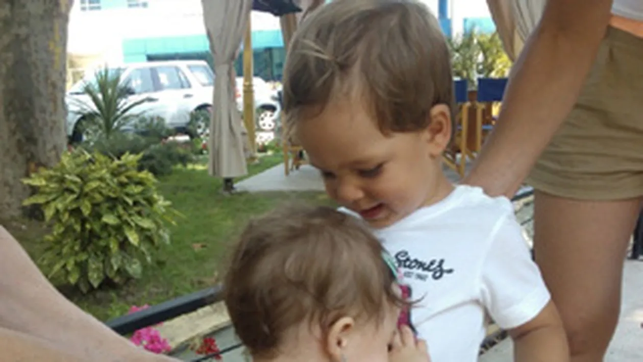 Dan Cruceru vrea sa-si cumpere pistoale! Ce crezi ca vrea sa faca cu armele?