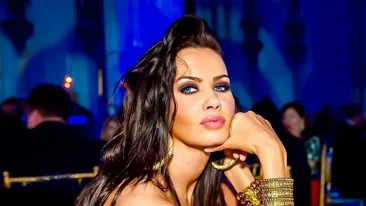 Oana Zăvoranu, ipostază de infarct pe Internet! Bruneta s-a pozat aproape goală