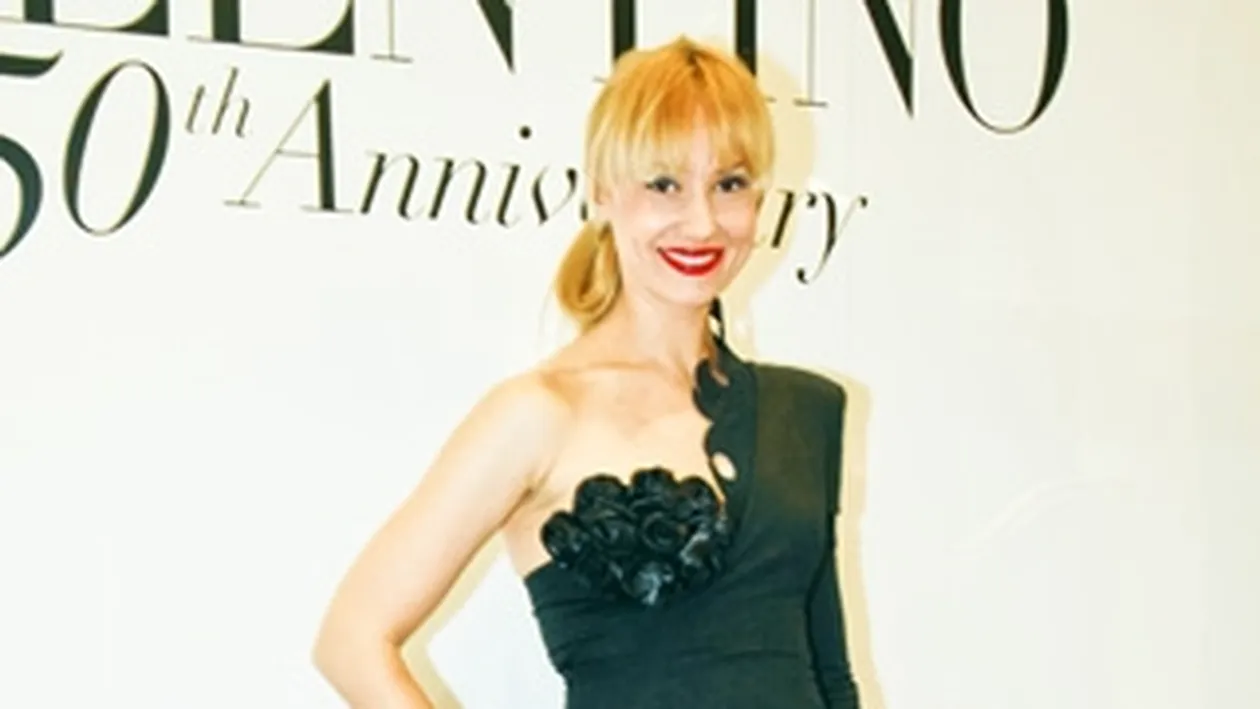 Verdict: Bebelusa Oana, Jojo, Monica Gabor sI Andreea Antonescu sunt prost imbracate!