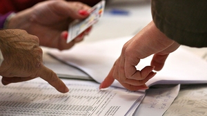 ALEGERI PREZIDENŢIALE 2014. Prezenţa la vot in Mehedinţi, peste 433%!
