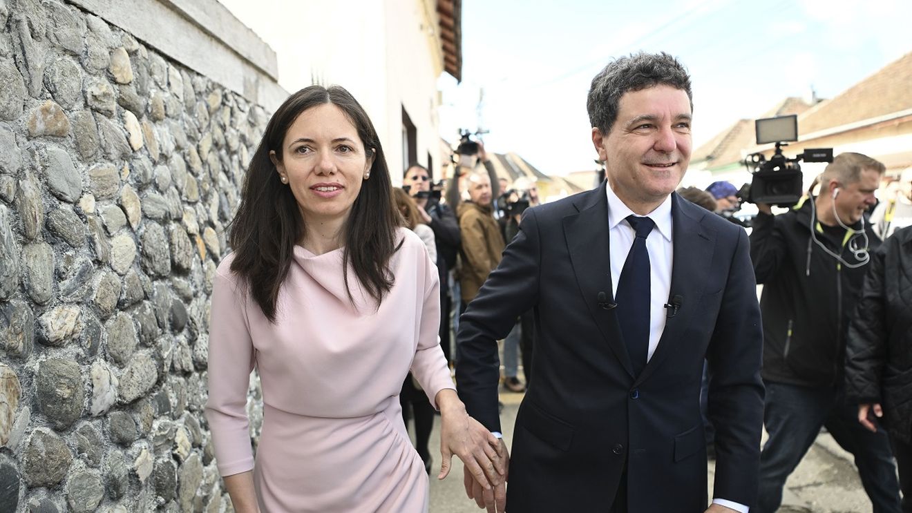 Nicușor Dan, noi detalii despre nunta cu Mirabela Grădinaru. De ce nu vrea președintele României să se știe data exactă