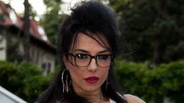 E plina de tatuaje, dar nu s-a saturat! Ce vedeta si-a facut un nou desen pe piele! E imens si ii acopera toata mana