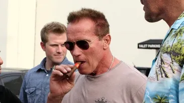 Arnold Schwarzenegger a cerut 15.000 de dolari, salon mobil de bronzat si un hotel doar pentru el ca să vină la Timişoara!