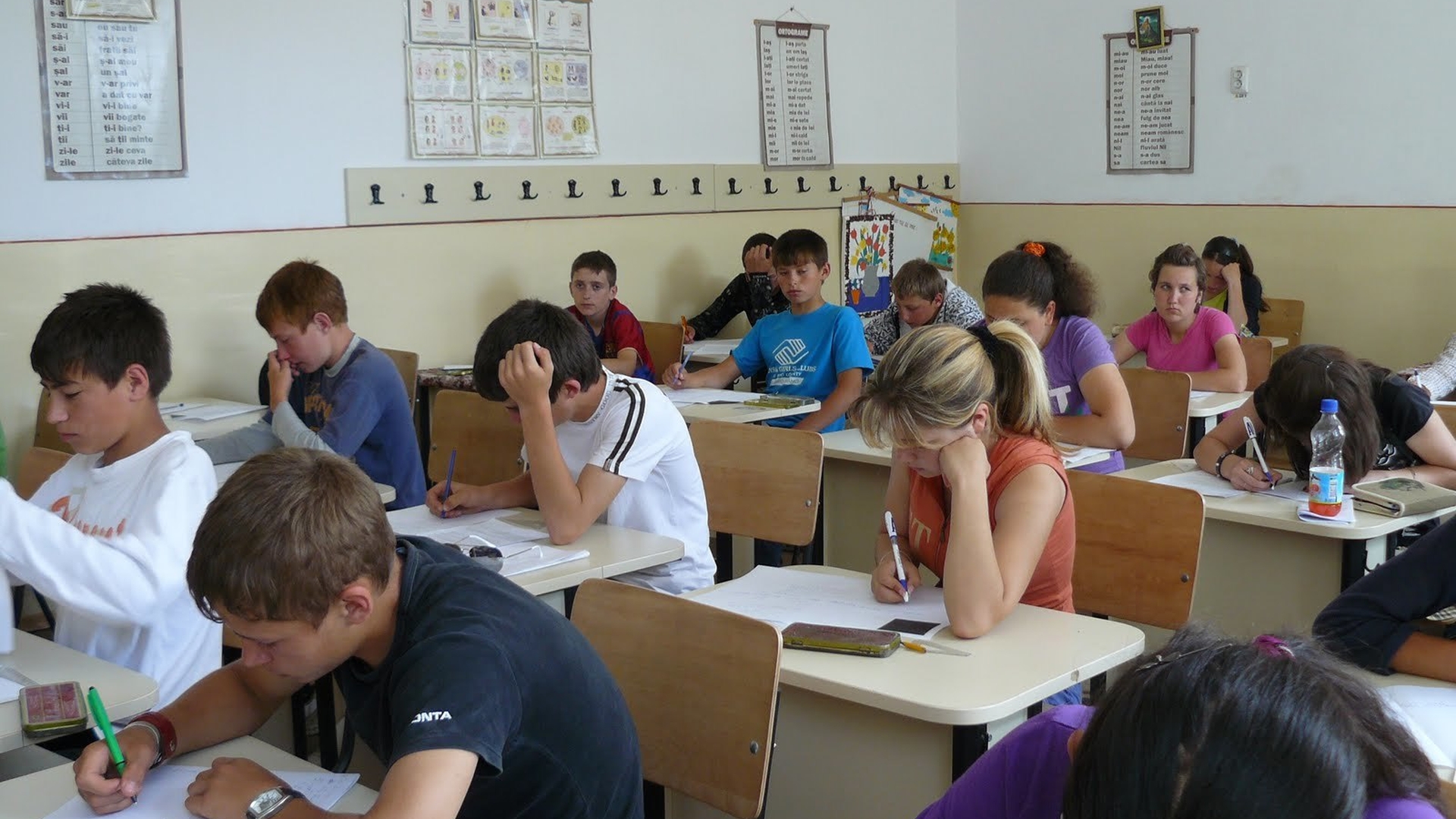 Încă o zi liberă pentru elevi, până la vacanţa intersemestrială! Când vor sta copiii acasă! 