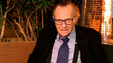 Larry King, spitalizat după ce a fost diagnosticat cu Covid-19