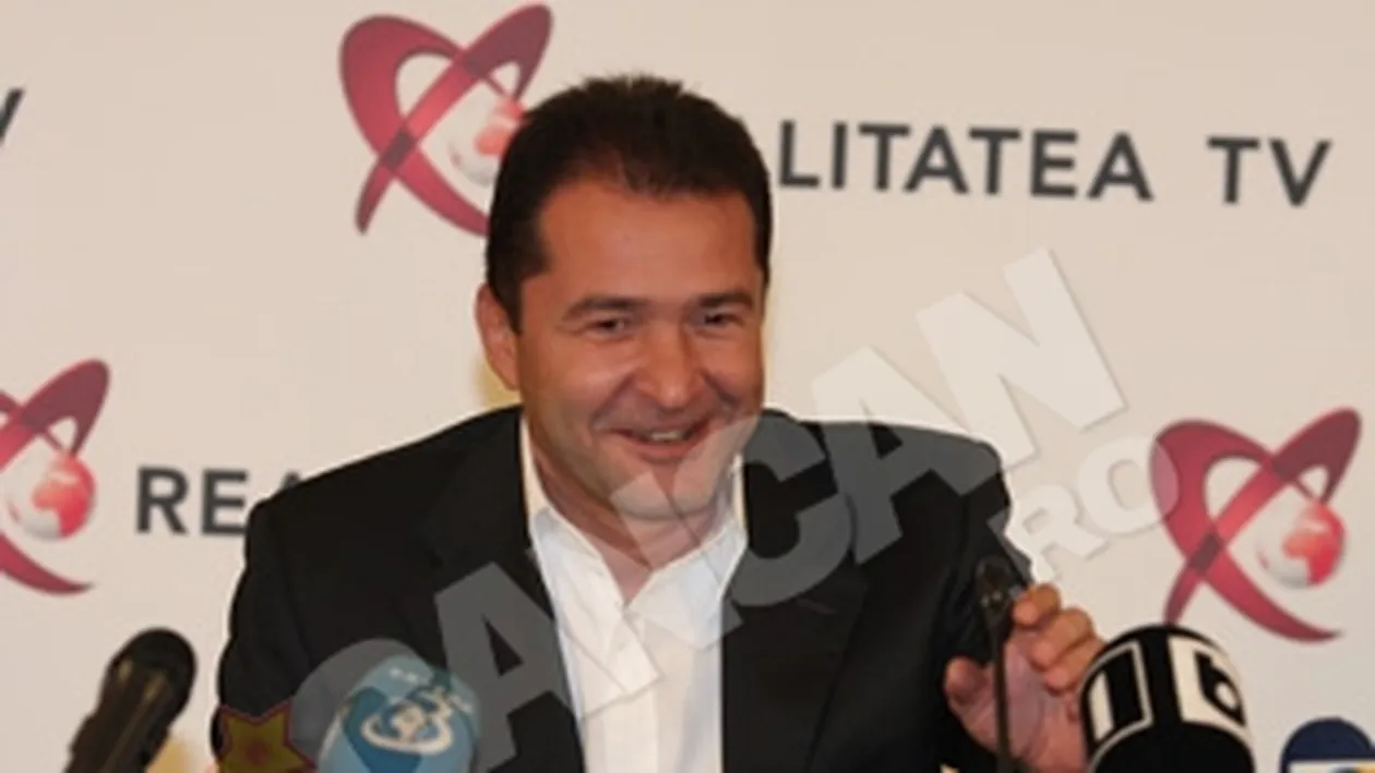 Elan Schwartzenberg l-a somat pe Sebastian Ghita din noul sediu al Realitatii TV: In cazul in care ne vor pune piedici, ne vom ocupa ani de zile de ei, in justitie!