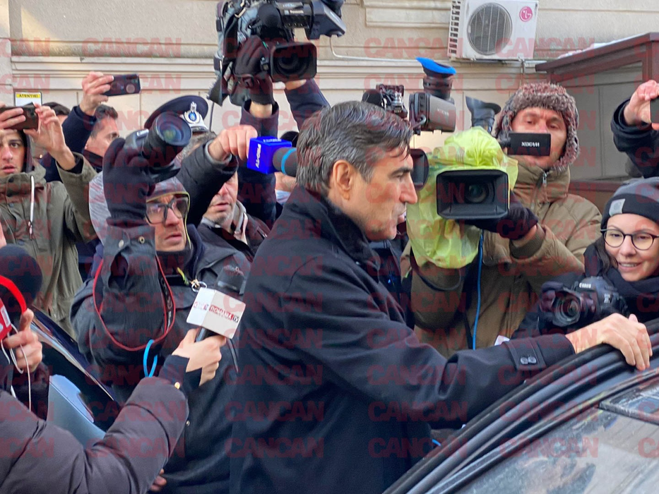 Victor Pițurcă a fost audiat aproximativ o oră/ Sursă foto: CANCAN.RO