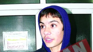 Adolescentul din Craiova a fugit din nou la Scooby-Doo