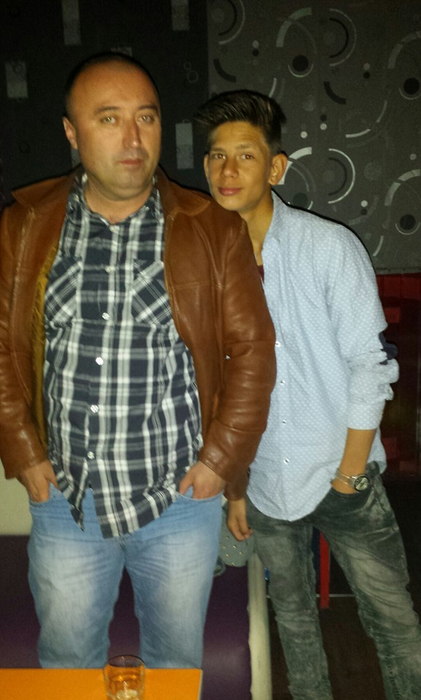 Gabriel Ştefănescu, băieţelul care s-a făcut remarcat în ediţia a doua a emisiunii concurs ”Românii au talent” cântând la fluier, are o relaţie strânsă cu tatăl lui