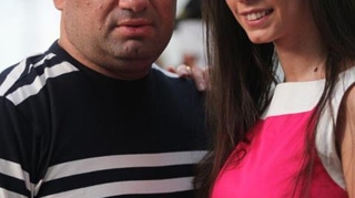 Suta la suta n-ai vazut asta cand te-ai uitat la MasterChef! Iuliana Luciu a lucrat in echipa emisiunii - "Nu e important ce am facut eu acolo!" Este ruda cu Chef Scarlatescu?