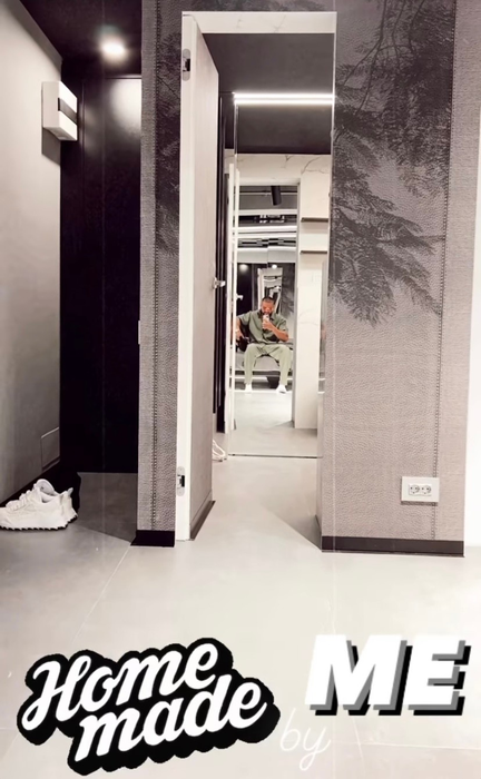 Dorian a filmat întreaga garsonieră Sursă foto: Instagram.com