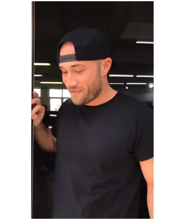 Mihai Bendeac și-a tunat mașina! Cum arată acum bolidul juratului iUmor: a început să plângă când l-a văzut