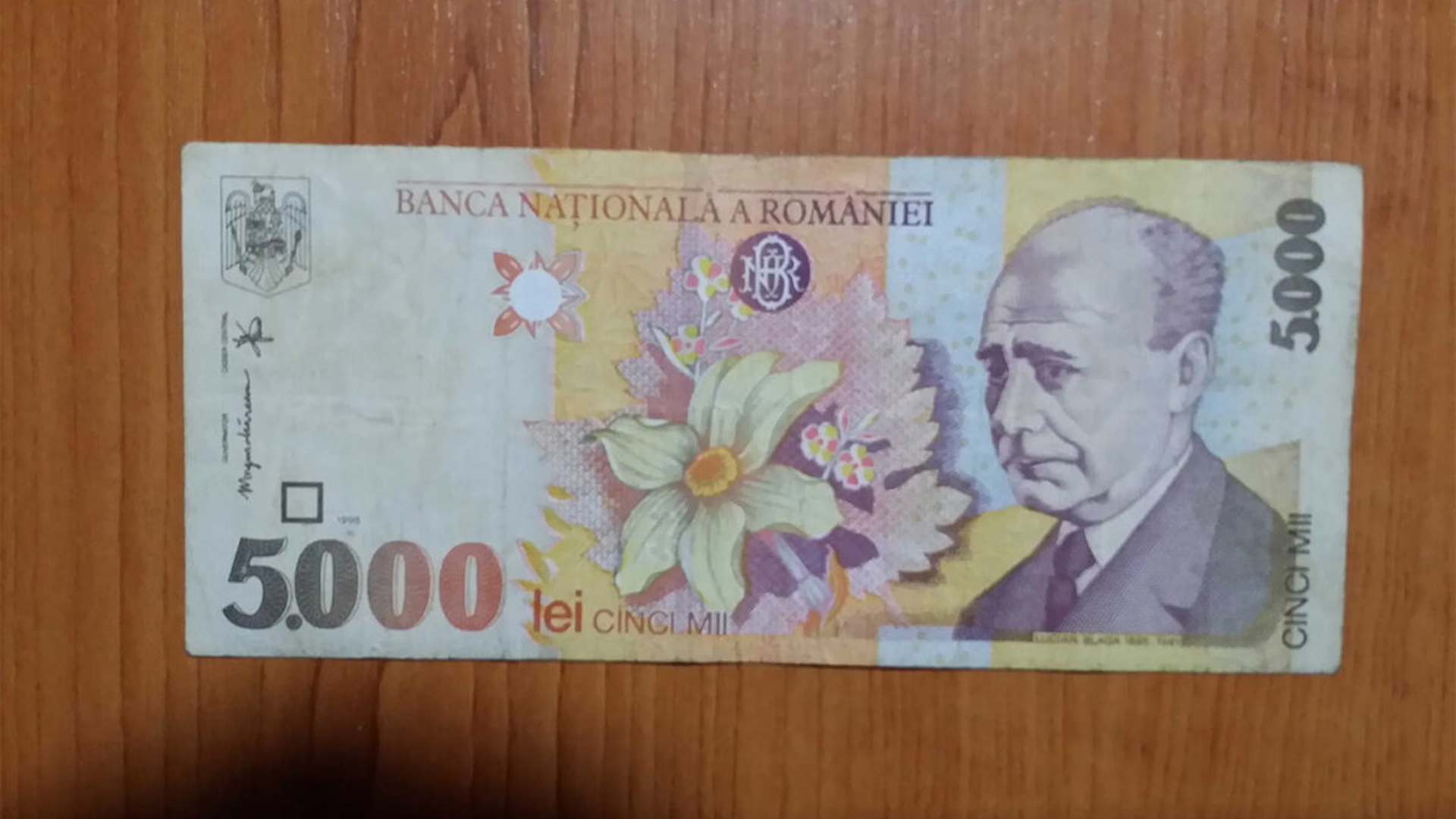 Mai știi celebra bancnotă de 5.000 de lei cu chipul lui Lucian Blaga? Se vinde cu 1.000 ron acum, în octombrie 2023