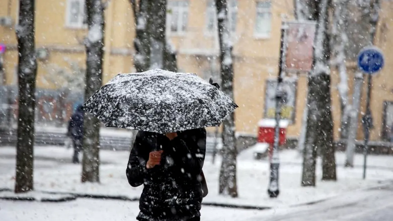 ANM a schimbat prognoza! Mâine vin ninsorile în România