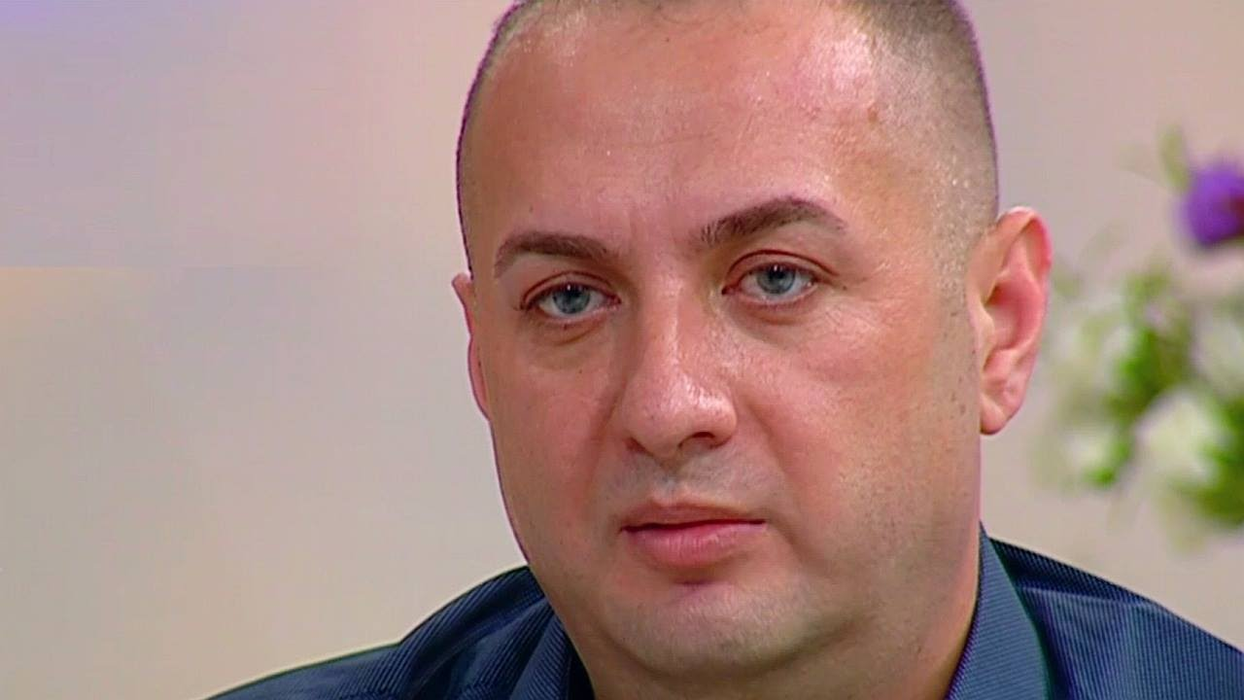 Leo de la Strehaia, reținut în dosarul de înșelăciune care îl vizează și pe fiul său