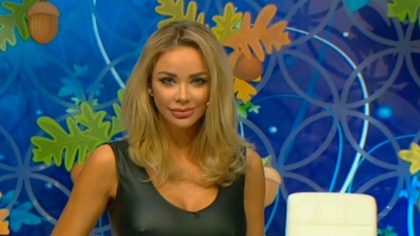 Bianca Drăguşanu şi-a tras asistentă personală la „Te vreau lângă mine”. “Cine nu e cuminte…”