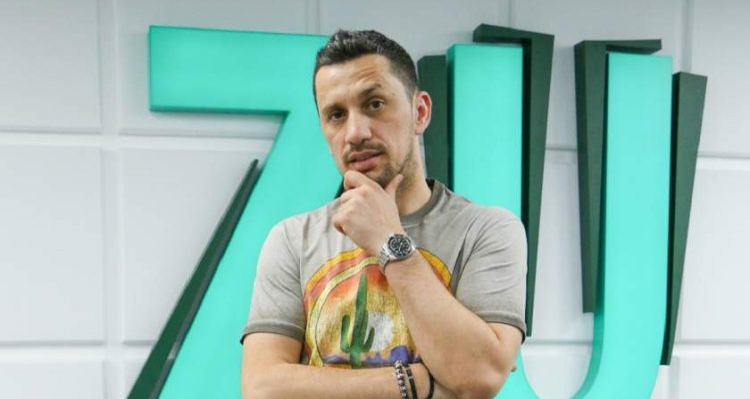 Flick, poezie haioasă pentru Mirela Vaida: ”O casă de toată fița… pentru că ai difuzat vulpița”