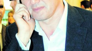 Paternitate cu de-a sila pentru Adrian Paduraru. Actorul din "Declaratie de dragoste", facut tatic de judecatori