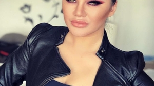 Cea mai sexy cântăreață de muzică populară a renunțat la haine! Carmen de la Sălciua, apariție de infarct