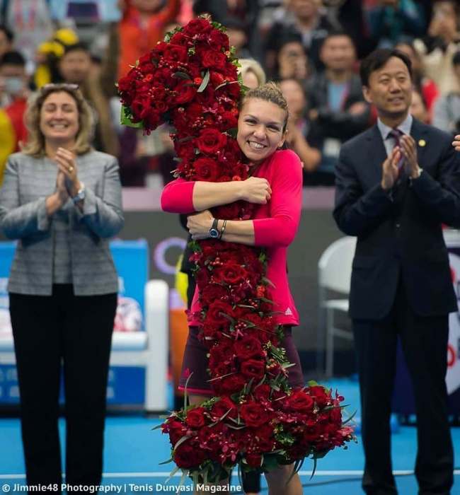 Simona Halep e NUMĂRUL 1 MONDIAL! Ce revanşă şi-a luat cu Ostapenko: ”E ziua mea…”