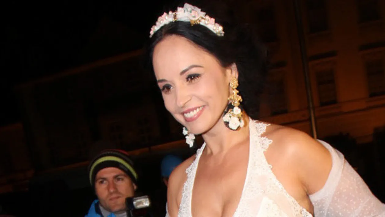 Andreea Marin e intr-o forma de zile mari! Cum s-a imbracat Zana la un eveniment cu staif. A atras toate privirile