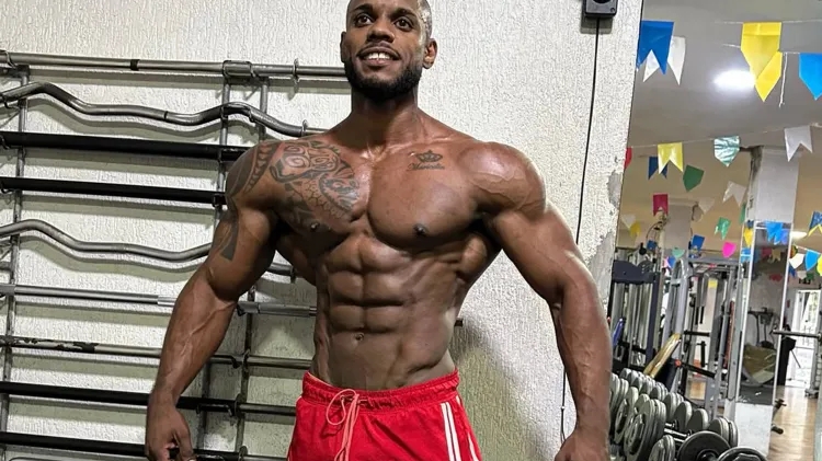 Doliu în lumea sportului! Un culturist de doar 35 de ani a murit cu 2 zile înainte de cea mai importantă competiție din carieră