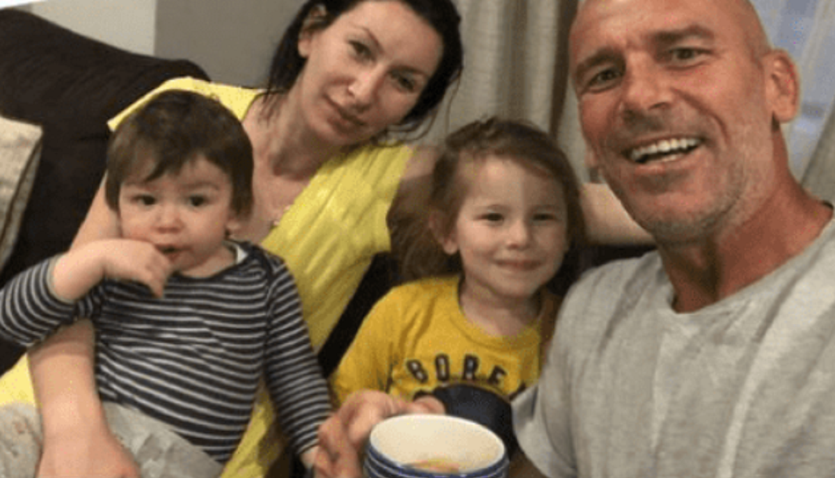 Cătălin Zmărăndescu, imagini alături de familie după ce a părăsit competiția Survivor România. Incredibil cum arată acum