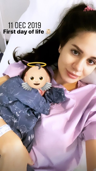 Larisa Ionescu a născut în secret! Avem primele imagini cu bebelușul și numele pe care l-a primit