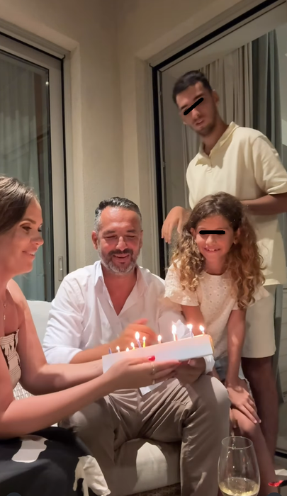 Cum l-au surprins Cristina Șișcanu și copiii pe Mădălin Ionescu, de ziua lui de naștere. Imaginile au fost făcute publice!