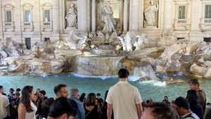 Autoritățile din Roma, decizie de ultimă oră! Vor să limiteze accesul la Fontana di Trevi
