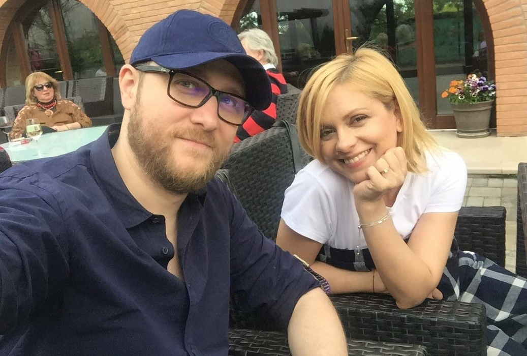 Simona Gherghe a recunoscut că a trecut prin momente tensionate cu soțul său/ sursă foto: Instagram