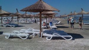 Suma fabuloasă pe care o plătesc românii pentru un weekend pe litoral. Două zile în Mamaia, chiria pe o lună în București