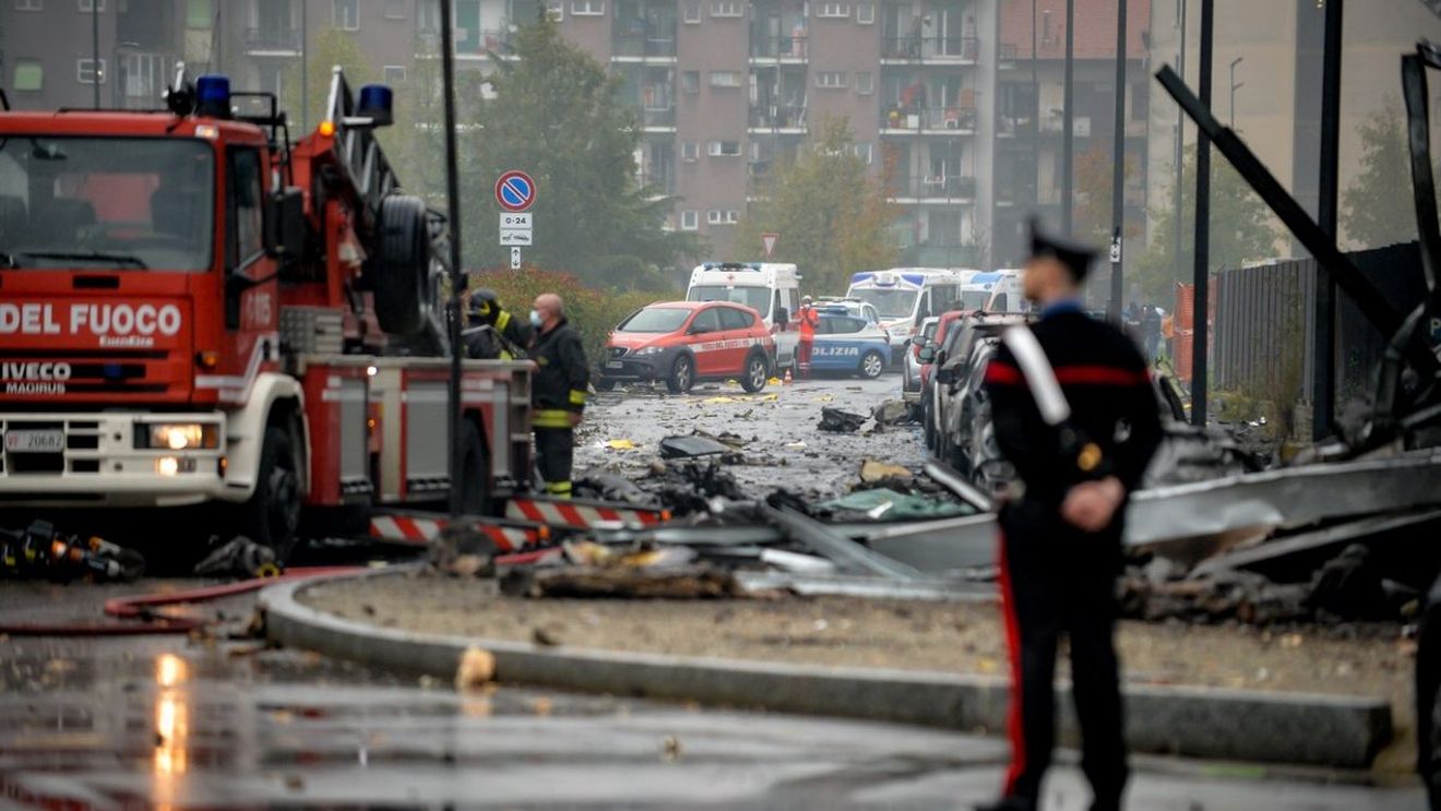 Imagini cumplite de la locul tragediei aviatice în care a murit miliardarul Dan Petrescu. Avionul luase foc înainte de prăbușire