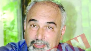 Vosganian isi contrazice seful