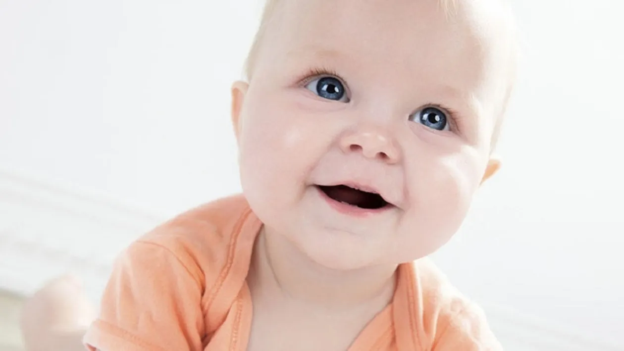 Ce înseamnă când visezi bebeluş. Legătura incredibilă cu viaţa reală