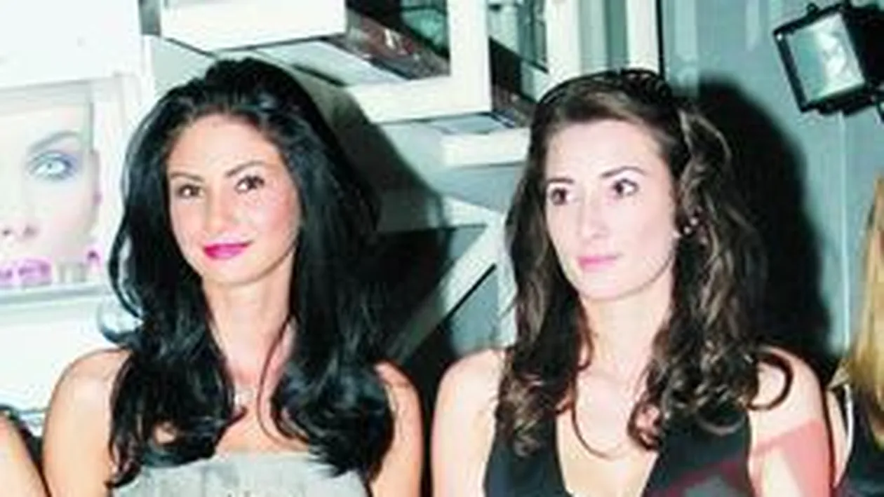 A reprezentat Romania la Miss World 2007