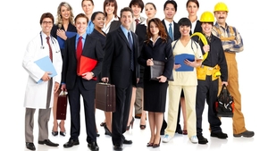 Se fac angajări în România! Job-ul plătit cu 1.500 euro lunar pentru care nu îţi trebuie nici BAC-ul