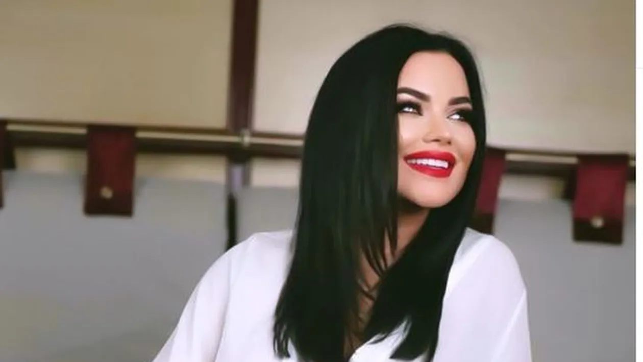 Carmen de la Sălciua, mesaj subliminal pentru iubiții din viața ei: ”Frumoși, dar proști!”