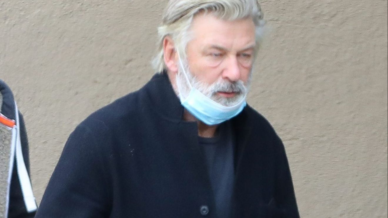 ”Ce i se întâmplă lui Alec Baldwin ar putea fi un exemplu de justiție poetică!” Fiica actorului Alec Baldwin a răbufnit. Acuzați grave la adresa actorului care a ucis o femeie pe platourile de filmare