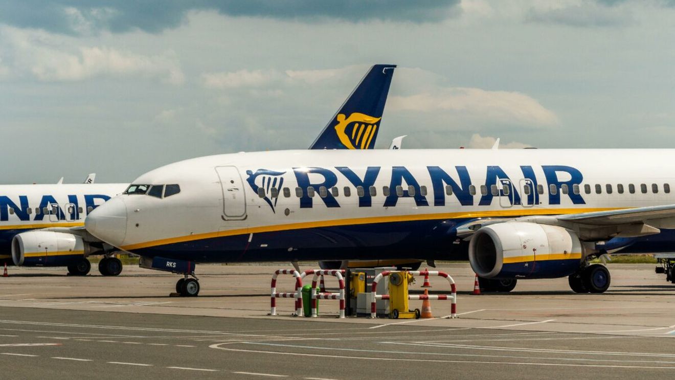 Schimbare majoră la Ryanair! Ce trebuie să știe românii care vor călători cu avioanele lor