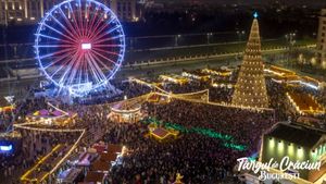 Cât costă un pahar de vin fiert la Târgul de Crăciun din București. O turtă dulce este 15 lei