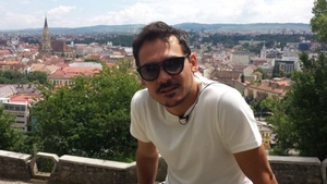 Razvan Simion a anuntat ca s-a despartit de sotie, dar nu a renuntat la…Vezi cum a aparut “matinalul” in aceasta dimineata