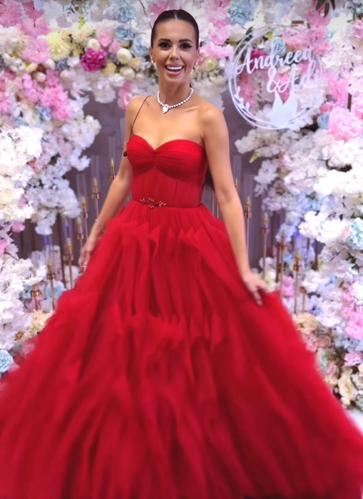 Georgiana Lobonț, spectacol de senzație. (sursă - instagram.com/georgianalobont)