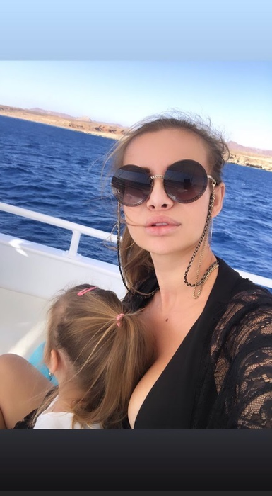 Marina Dina, vacanță cu peripeții în Egipt! Cât de sexy arată în costum de baie după ce a născut gemeni