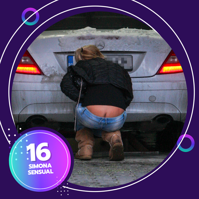 Top 40 sexy-vedete care se apleacă muuult prea mult! Le-am surprins în poziții haioase