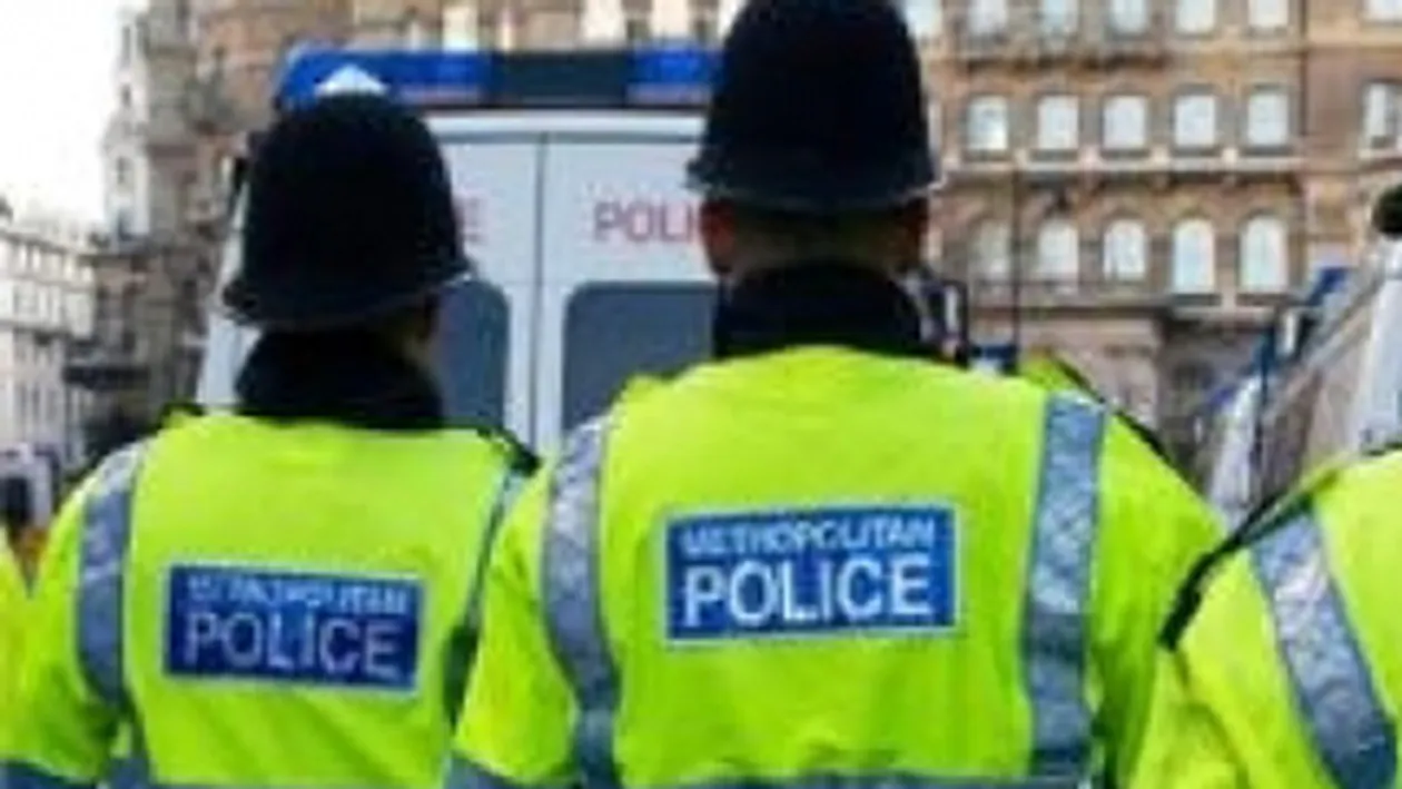 Un politist s-a amendat singur ca sa-si faca norma zilnica