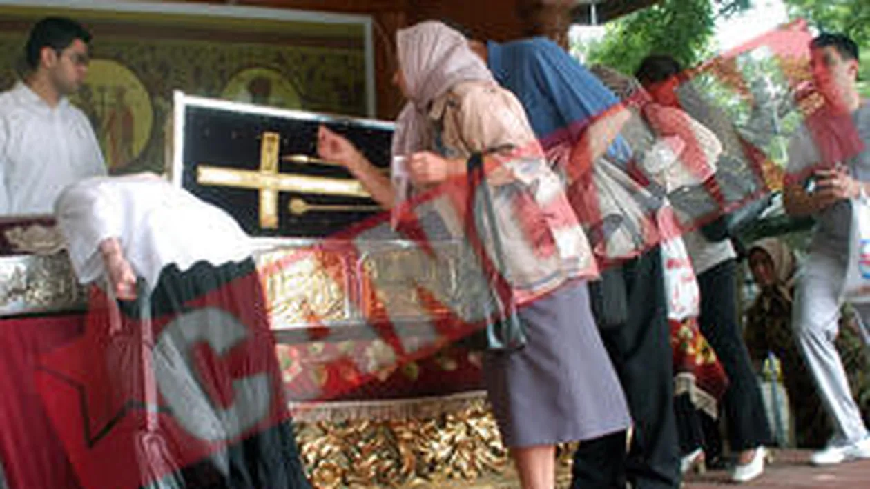 Inghesuiala la Patriarhie de sfintii imparati Constantin si Elena