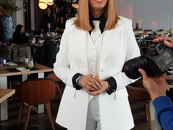 Anamaria Prodan, bijuterii și ținută de zeci de mii de euro la avanpremiera reality show-ului ”Prodanca și Reghe. Prețul succesului”
